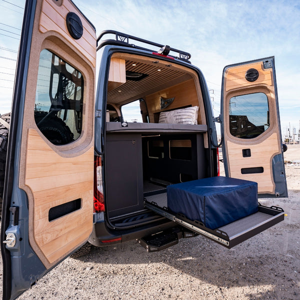 2025 AWD 144" Evergreen Dream II w Loft Bed
