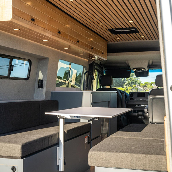 4X4 144" Mercedes Sprinter - Evergreen Dream