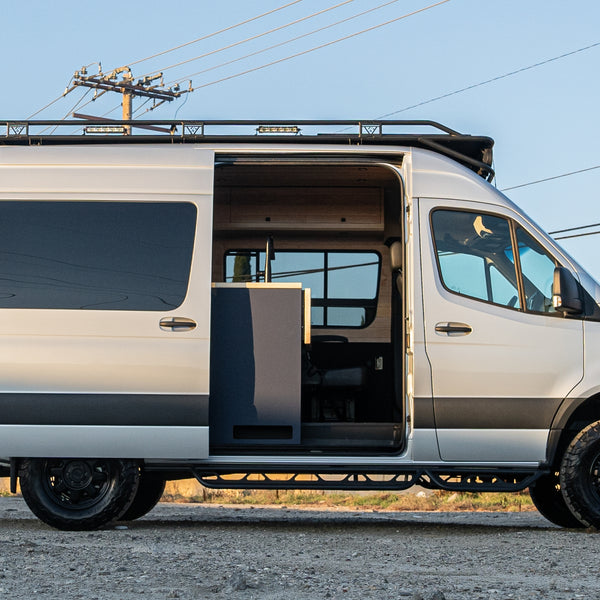 4X4 144 Mercedes Sprinter - Evergreen Dream II