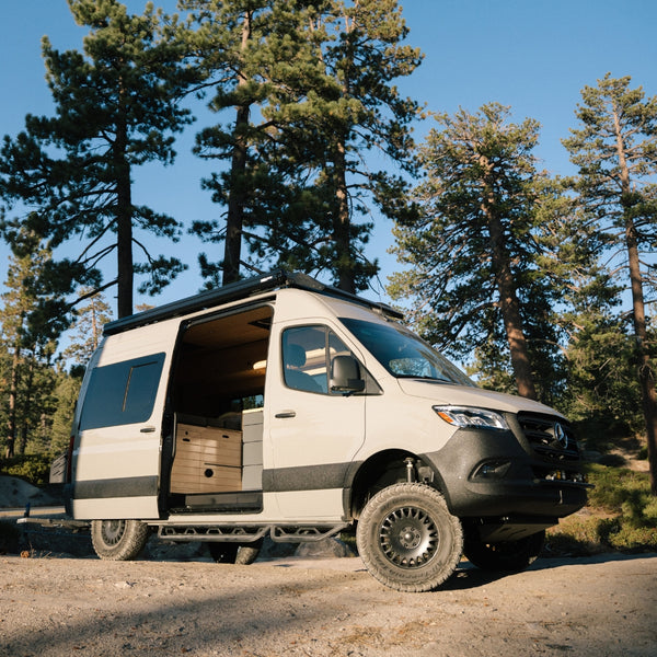 2025 AWD 144" Mercedes Sprinter California Coast