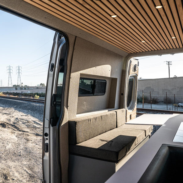 4X4 144" Mercedes Sprinter - Evergreen Dream