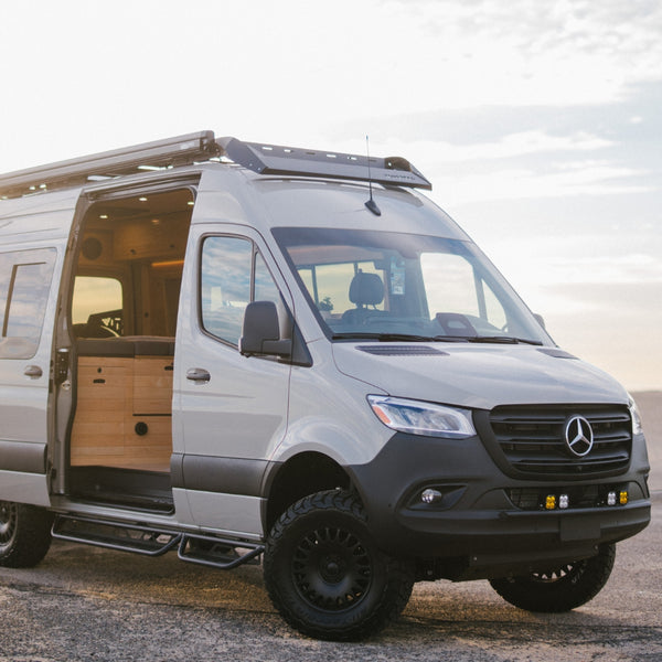 2025 AWD 144" California Coast