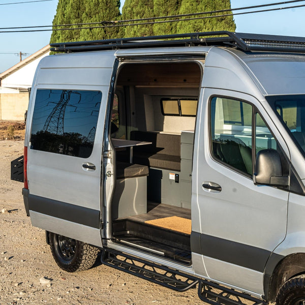 4X4 144" Mercedes Sprinter - Evergreen Dream