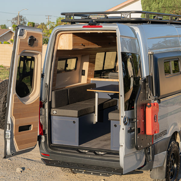 4X4 144 Mercedes Sprinter - Evergreen Dream II