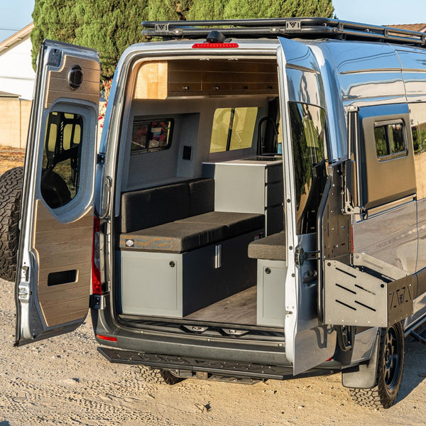 4X4 144" Mercedes Sprinter - Evergreen Dream