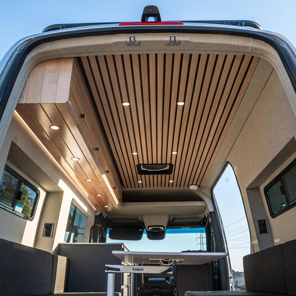 4X4 144" Mercedes Sprinter - Evergreen Dream