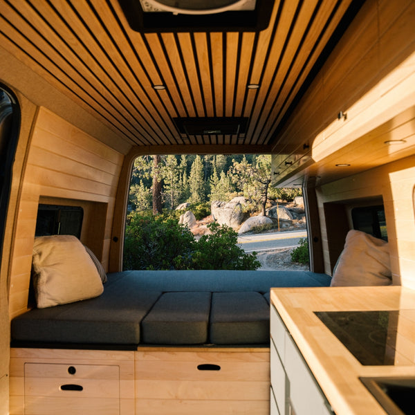 2025 AWD 144" Mercedes Sprinter California Coast
