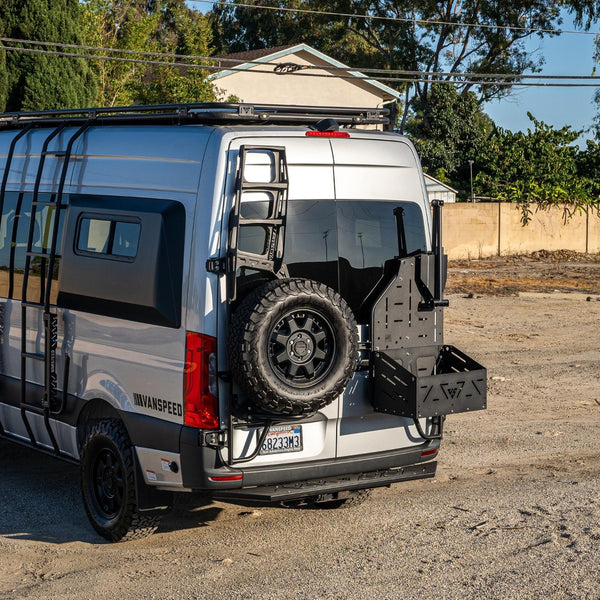 4X4 144" Mercedes Sprinter - Evergreen Dream
