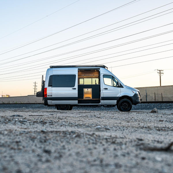 4X4 144" Mercedes Sprinter - Evergreen Dream