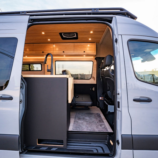 2024 AWD 144" Evergreen Dream II