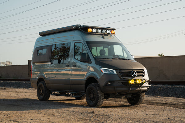2025 AWD 144" Evergreen Dream II w Loft Bed