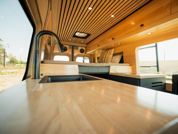 2025 AWD 144" Evergreen Dream II w Loft Bed