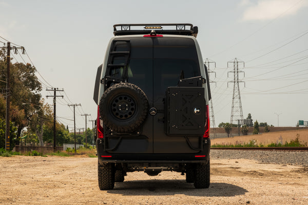 2025 AWD 144" Evergreen Dream II w Loft Bed
