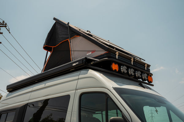2025 AWD 144" Evergreen Dream II w Loft Bed