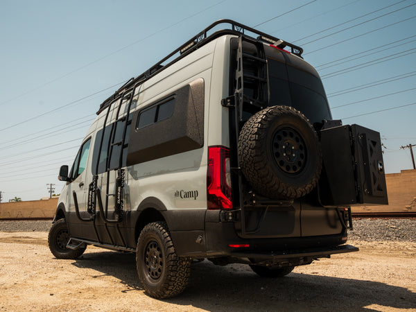 2023 AWD 144" Evergreen Dream II w Loft Bed
