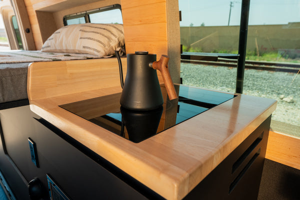 2025 AWD 144" Evergreen Dream II w Loft Bed