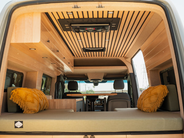 2025 AWD 144" California Coast