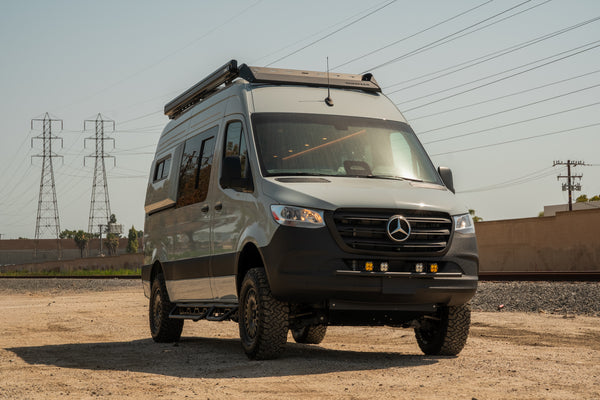 2025 AWD 144" California Coast