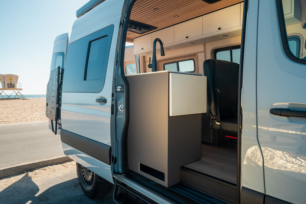 2025 AWD 144" Evergreen Dream II