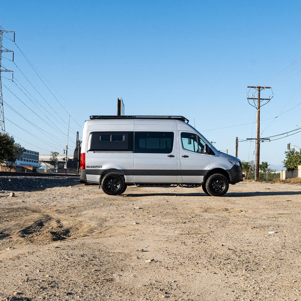 4X4 144" Mercedes Sprinter - Evergreen Dream